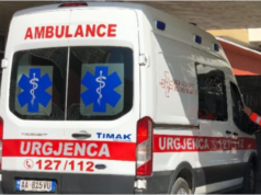 Aksident i rëndë/ Automjeti përplas motorin, vdes tragjikisht 15-vjeçari, plagoset bashkëmoshatari