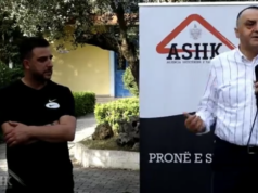 Kavajë/ Lame shpërndan legalizime në Synej: Furtuna sapo ka filluar për grabitësit e pronave