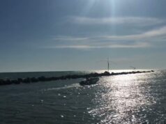 Lajmi i Fundit/ Bllokohet në Qerret të Kavajës një anije, dyshohet se ka lëndë narkotike