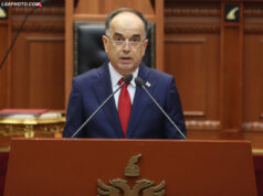 Betimi i Bajram Begaj, opozita e përçarë në Kuvend! Ja deputetët që u bënë pjesë e ceremonisë