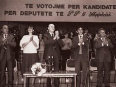 Hekuran Isai: Si na vuri populli përpara me gurë në Kavajë