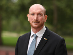 “Do ketë ‘non-grata’ të tjerë”/ Paralajmërimi i ambasadorit britanik: Valë e dytë deri në fund të vitit