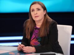 “Në Uzinën e Gramshit kishte 5 tonë lëndë plasëse” / Gazetarja Anila Hoxha nxjerr e-mailin e Ministrisë së Mbrojtjes: Rusët kryenin prej kohësh aktivitet spiunazhi në Shqipëri