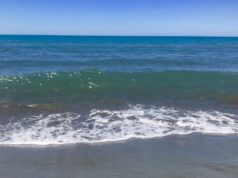 EMRI/ Një 30-vjeçar mbytet në plazhin e Spillesë