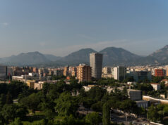 FSHZH, 4.7 milionë euro për parkun “misterioz” në Tiranë, do shpenzohen për tavolina ping-pongu dhe litarë për ngjitje muri