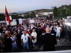 Protesta para Inceneratorit të Tiranës, Ilir Meta: Askush nuk mund t’i shmanget ndëshkimit. Ora e drejtësisë po afron