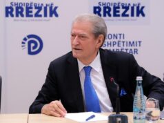 “Kullën 14 kate pa leje i duhet satelit për ta parë”, Berisha porosi demokratëve: Për të mundur Ramën na duhet punë e madhe në nivel seksioni