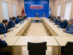 “Lokalet”/ Nga Nard Ndoka, Alimadhi e Çuno tek Papa e Kujtim Gjuzi, Berisha takim me aleatet nga partitë jo parlamentare