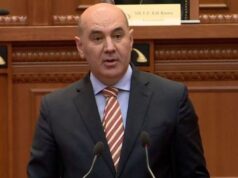 Alfred Rushaj heq dorë nga mandati i deputetit të Partisë Demokratike
