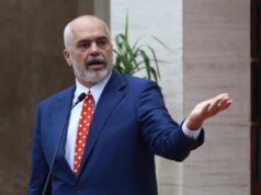 Porti i Durrësit/ Qeveria ka në plan të shesë apartamente të shoqëruara me pasaportë shqiptare