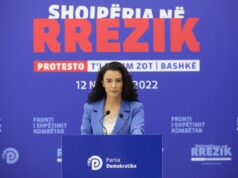 “Qindra fëmijë kanë kaluar dimra të ashpër në çadra”, PD: Bashkia e Durrësit kujtohet para zgjedhjeve lokale për familjet e prekura nga tërmeti!