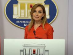 Jorida Tabaku dorëzon në Parlament paketën anti-korrupsion me 4 ligje: Siguron luftën ndaj pastrimit të parave, më shumë llogaridhënie dhe transparencë