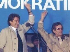 Fjalimi historik i Gramoz Pashkos më 1992, si e parashikoi shkërmoqjen e PD 3 dekada më parë, mesazhi i fortë për Berishën