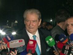 “Opozita po lufton për qytetarët”, Berisha flet pas mbylljes së seancës: Rama nuk lejon komisionet parlamentare