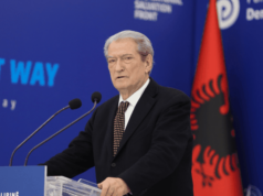 Akuza për korrupsion, pastrim parash dhe fshehje pasurie/ Masë sigurie për Sali Berishën, detyrim paraqitje dhe ndalim të daljes jashtë shtetit