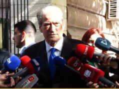 Tensionet në Kryesinë e Kuvendit, Berisha: Pas një durimi të stërzgjatur të opozitës, erdhi momenti që….