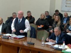 Mblidhet Këshilli i Mandateve për imunitetin e Berishës, avokati i ish-kryeministrit kërkon pezullimin e mbledhjes. PS dhe Alibeaj e rrëzojnë