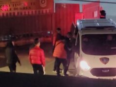 Ekzekutohet masa e re e sigurisë për Vangjush Dakon, pamje nga momenti ku transferohet drejt shtëpisë