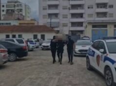 Lajmi i Fundit/ Qerret, arrestohet 42-vjeçari pjesë e një grupi kriminal
