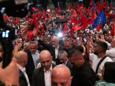 Rama vijon turin e takimeve me diasporën/ Pas Athinës, mbledh sot bashkatdhetarët në Milano