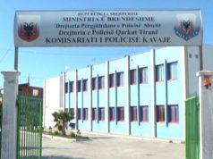 Aksidentuan për vdekje këmbësorin në Kavajë dhe u larguan nga vendi i ngjarjes/ Arrestohet shtetasi italian, shpallet në kërkim një 43-vjeçar